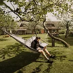 Muhu Tonise Talu Guest house Liiva (Saaremaa)