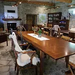 Muhu Tonise Talu Guest house