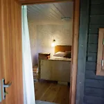 Muhu Tonise Talu Guest house