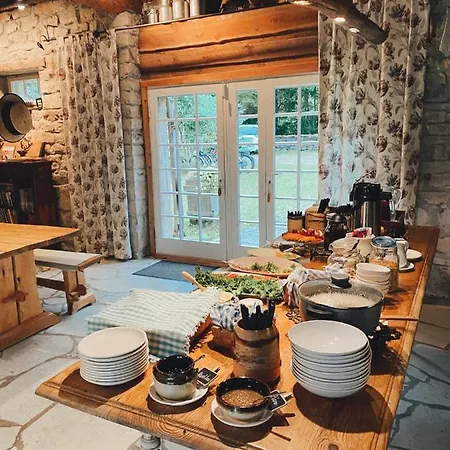 Muhu Tonise Talu Pensionat Liiva (Saaremaa)