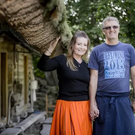 Muhu Tonise Talu * Liiva (Saaremaa)