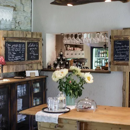 Muhu Tonise Talu Liiva