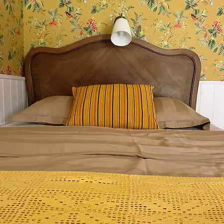 Muhu Tonise Talu Guest house *