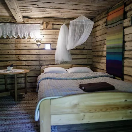 Muhu Tonise Talu * Liiva (Saaremaa)