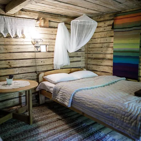 Muhu Tonise Talu * Liiva (Saaremaa)