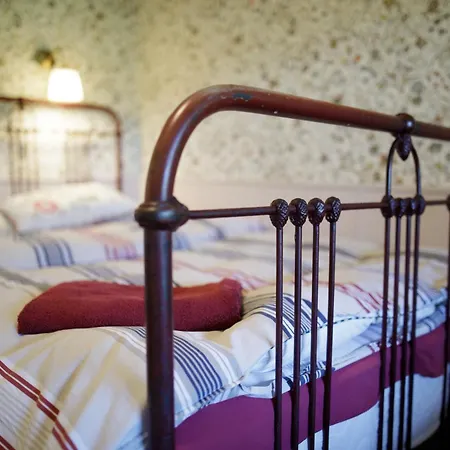 ゲストハウス Muhu Tonise Talu