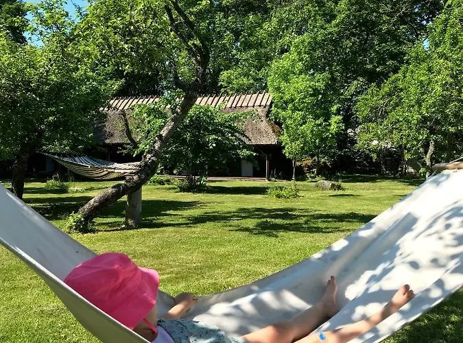 Pensjonat Muhu Tonise Talu