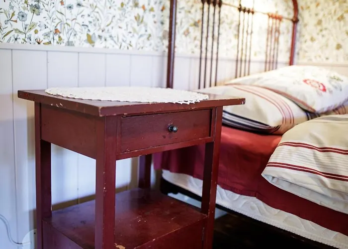 Muhu Tonise Talu * Liiva (Saaremaa)