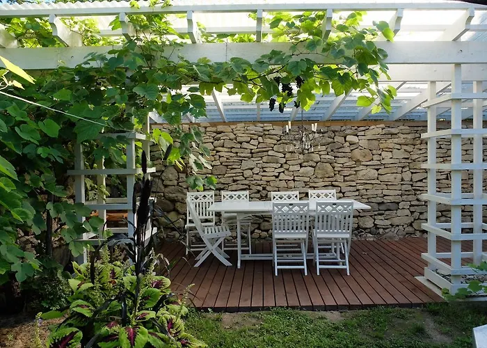 Guest house Muhu Tonise Talu *